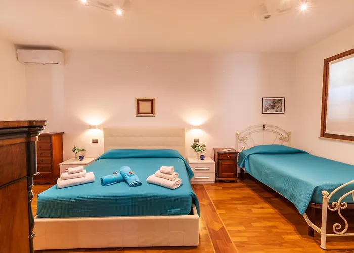 Aqua Doria Villa *