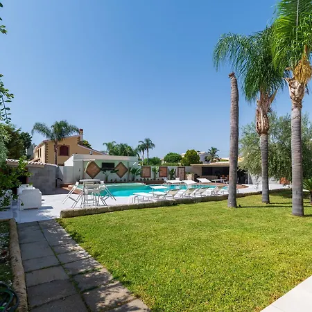 Aqua Doria * Syracuse